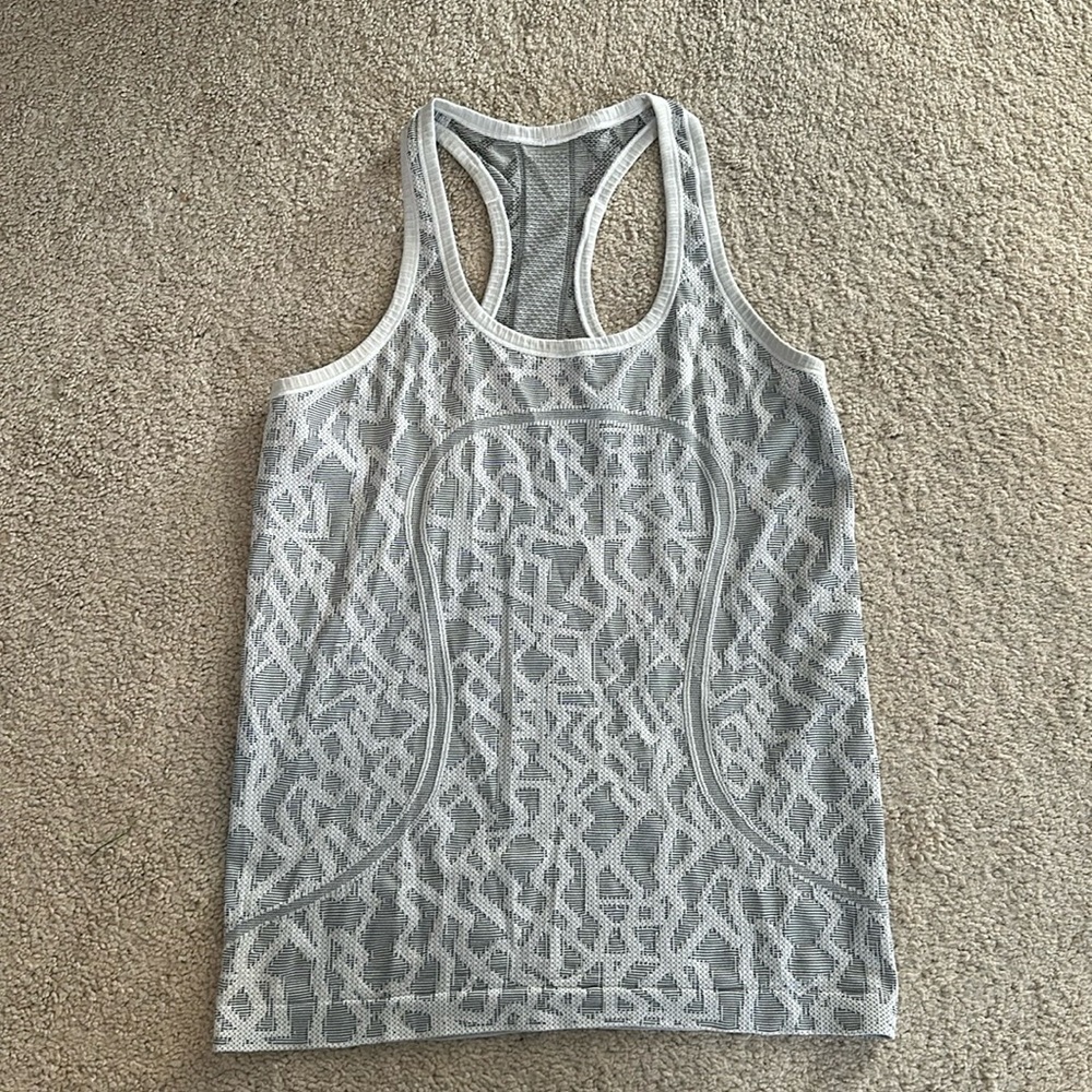 RARE lululemon Seawheeze Swiftly Tank